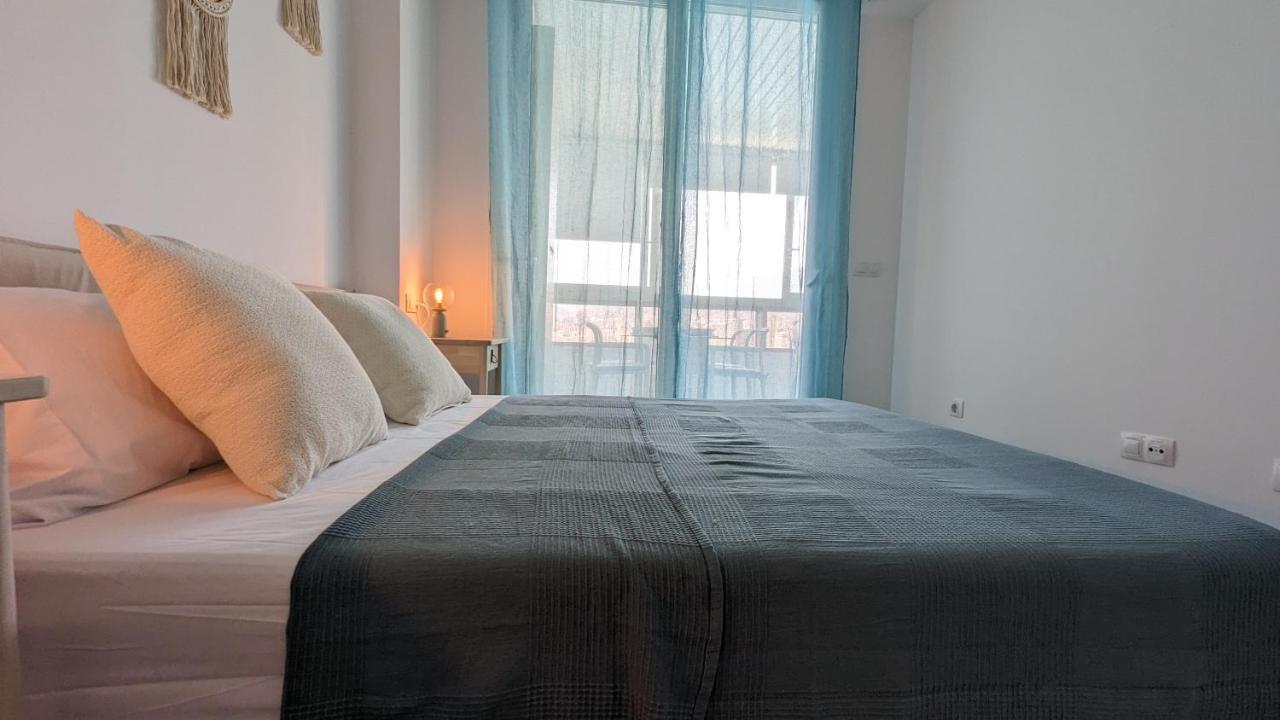 Gemelos Sea Front Apartment Benidorm Buitenkant foto